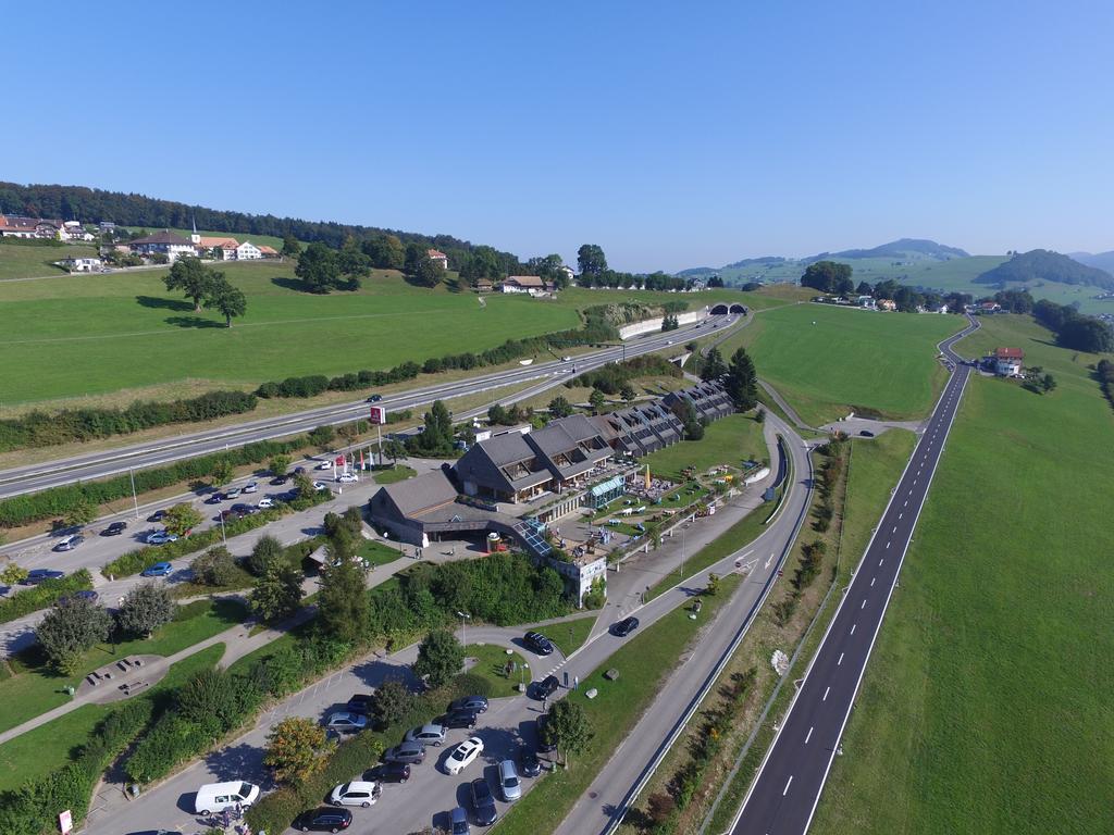 Motel De La Gruyere Restoroute Avry-devant-Pont Exterior foto